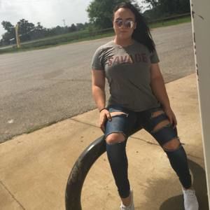 Meet your Posher, Katelyn